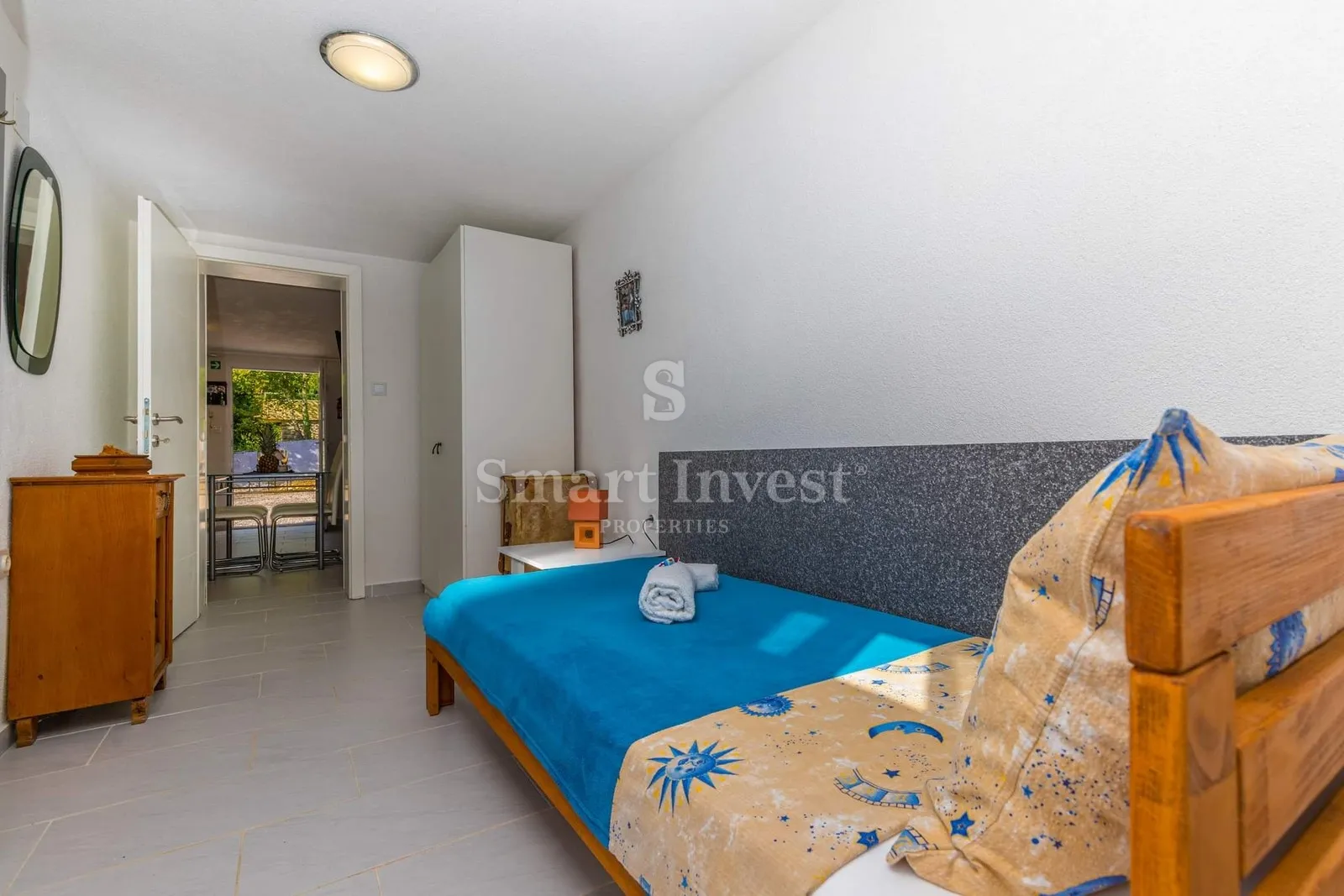 crikvenica, samostojeća vila s dva apartmana, pomoćnom kućom i infinity bazenom - slika 14