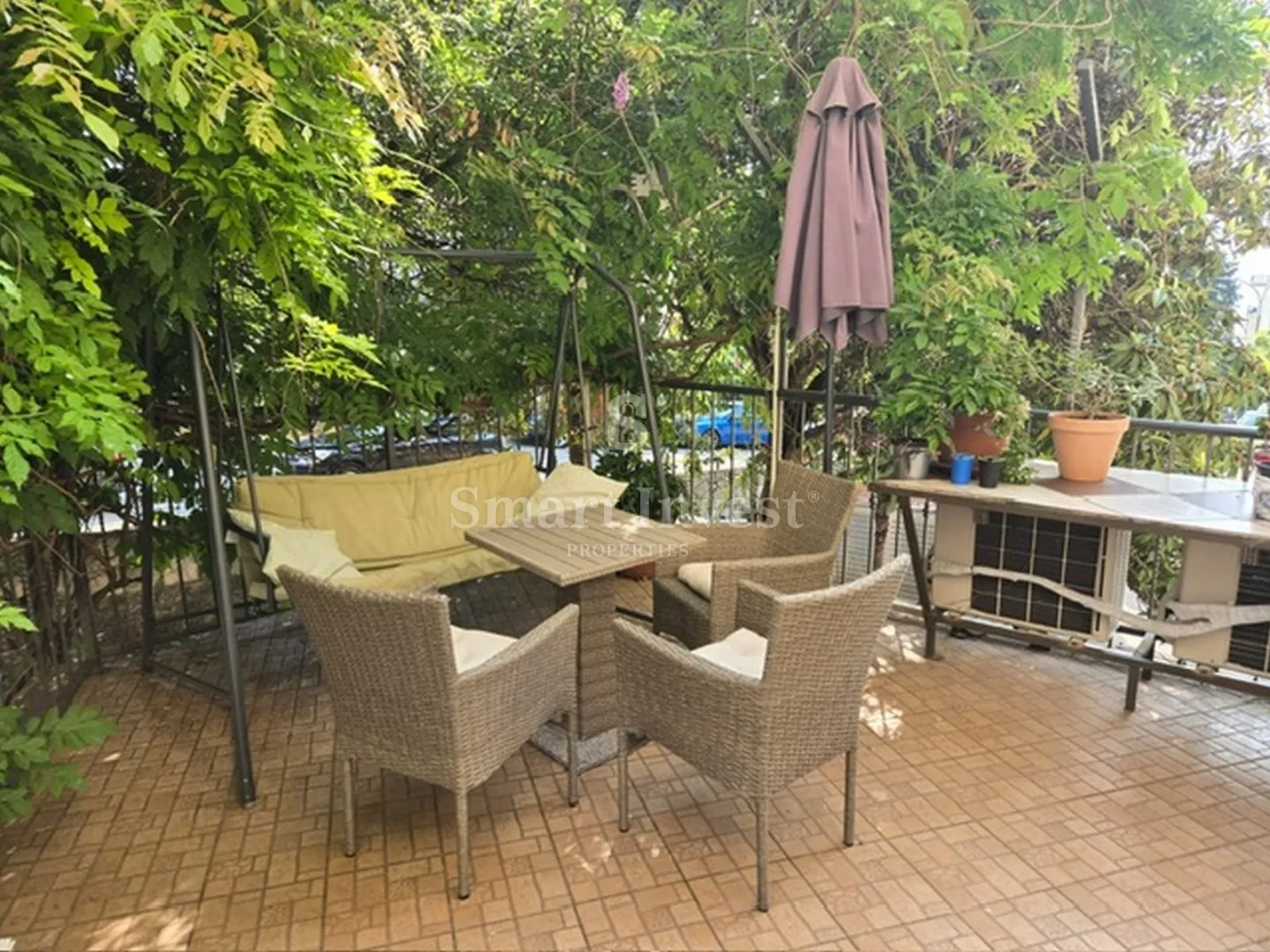 OPATIJA - CENTAR, stan 3S+DB s terasom i konobom, 50 m do mora
