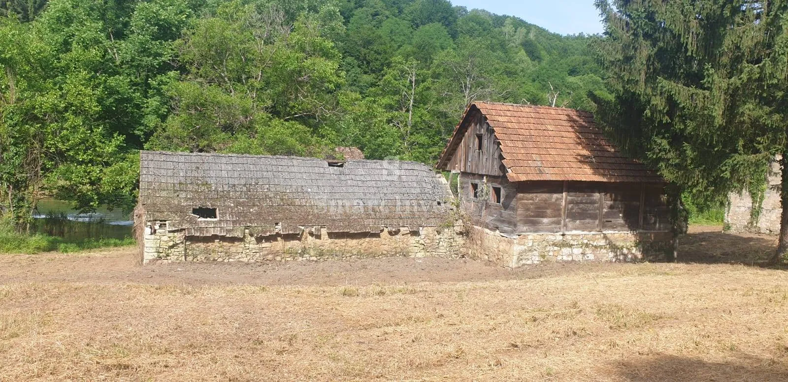 slunj - plitvice, mlin i 5 objekata na korani, 20000 m2! prilika! - slika 12