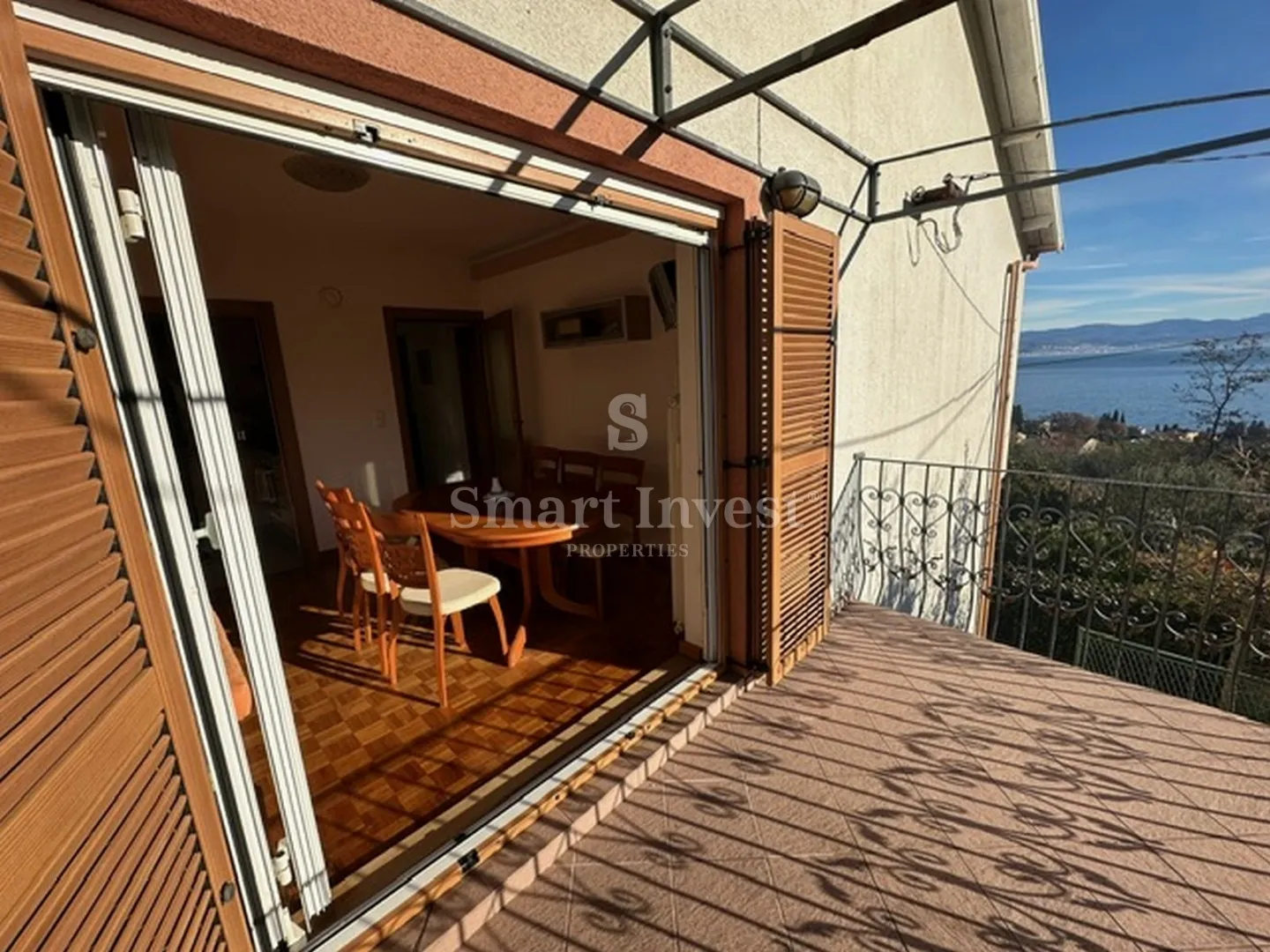 oprić - ika, kuća s pogledom na more i okućnicom - slika 7