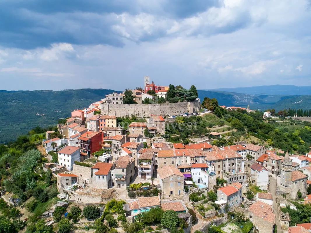 ISTRA, JEDINSTVENi B&B S TAVERNOM i VINSKIM PODRUMOM - Motovun