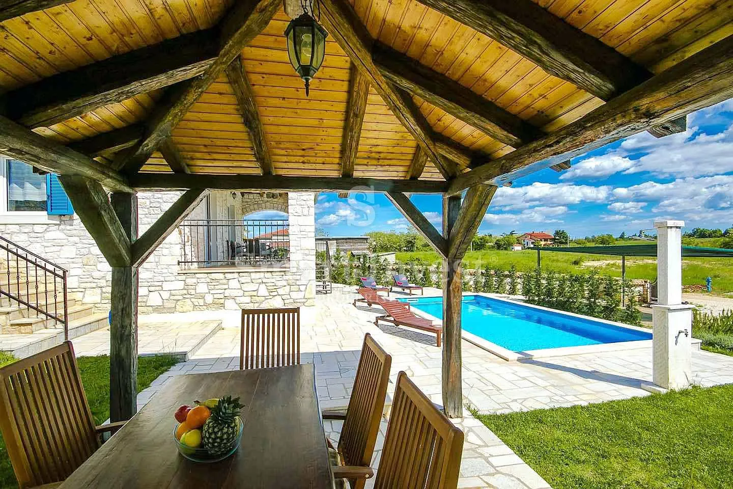 poreč okolica, prekrasna kamena vila s bazenom nedaleko mora - slika 10