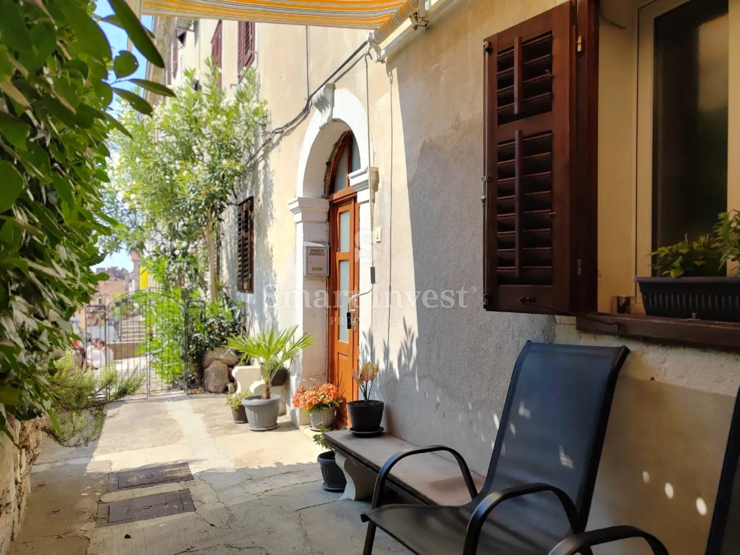 VOLOSKO, stan i apartman u vili 50 m do mora - Opatija