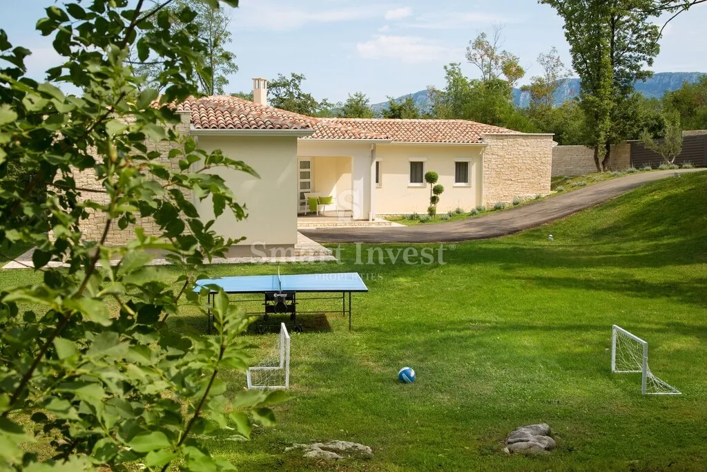 labin - okolica, vila s bazenom i potpunom privatnošću - slika 34