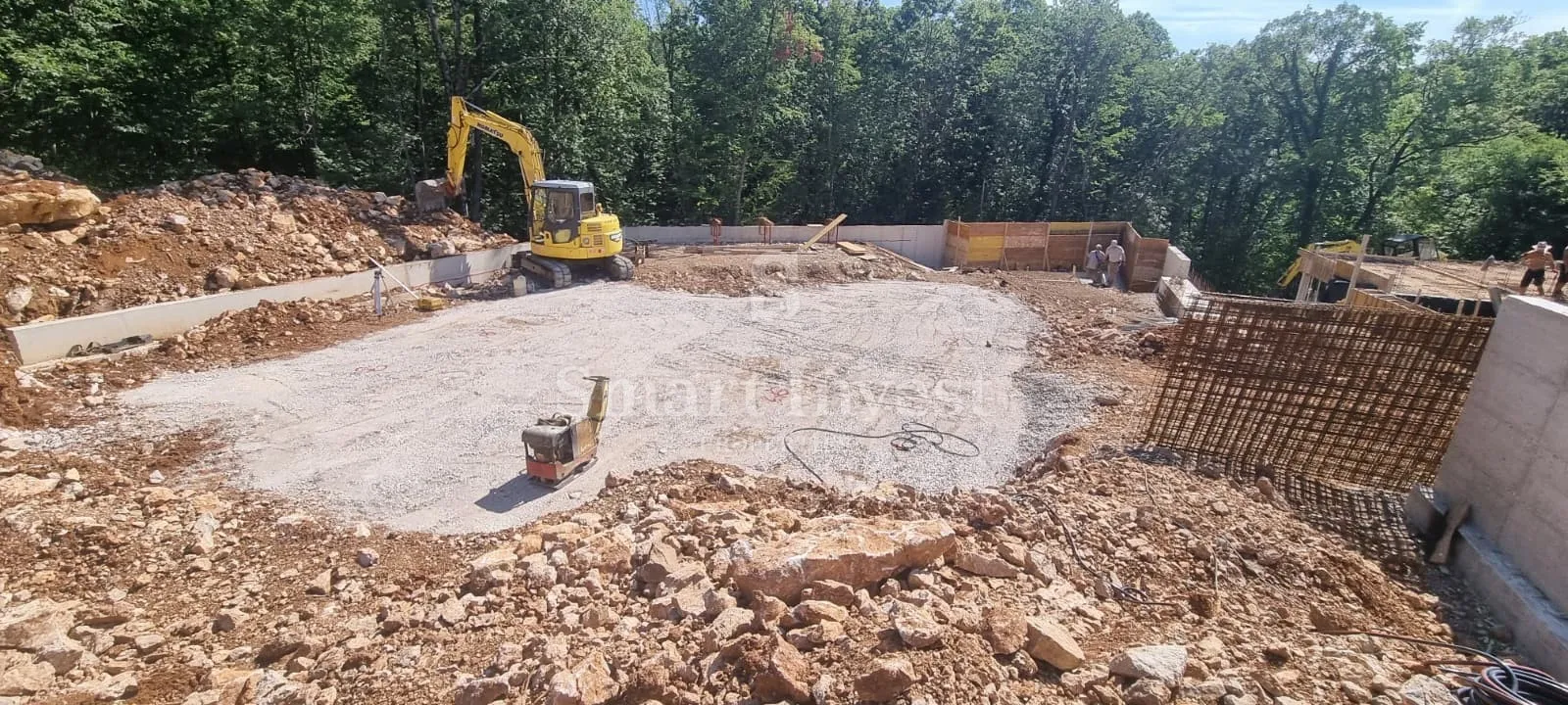 KASTAV - zemljište s građevinskom dozvolom!