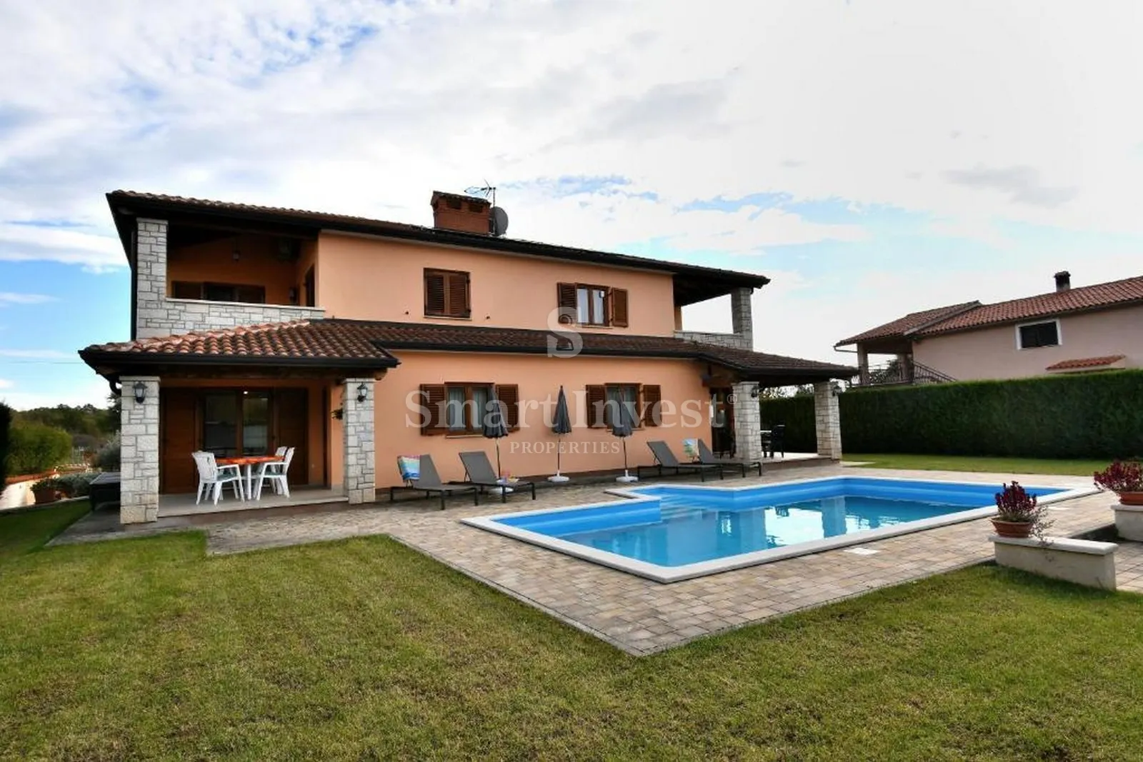 poreč, kuća s 4 apartmana i bazenom - slika 39