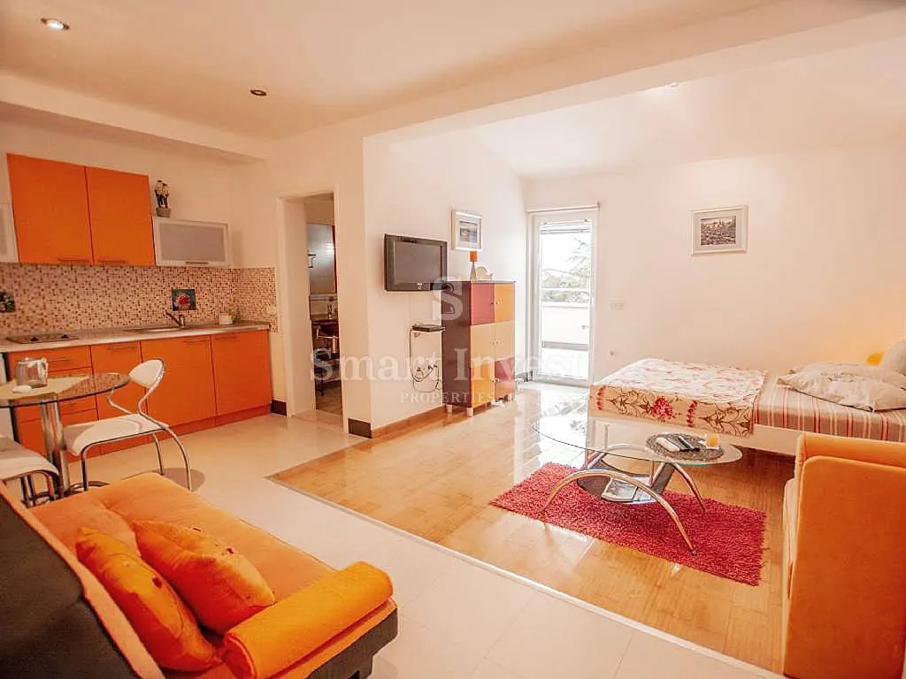 funtana, prekrasna vila s bazenom i 10 apartmana u blizini mora! - slika 38