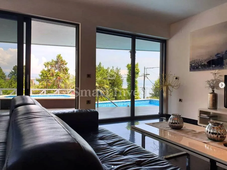 opatija - centar, ekskluzivna vila s pogledom na more, 100 m od mora! - slika 24