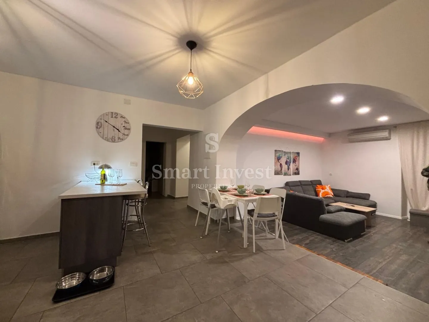 OPATIJA - CENTAR, stan od 100 m2, 2S+DB, terasa