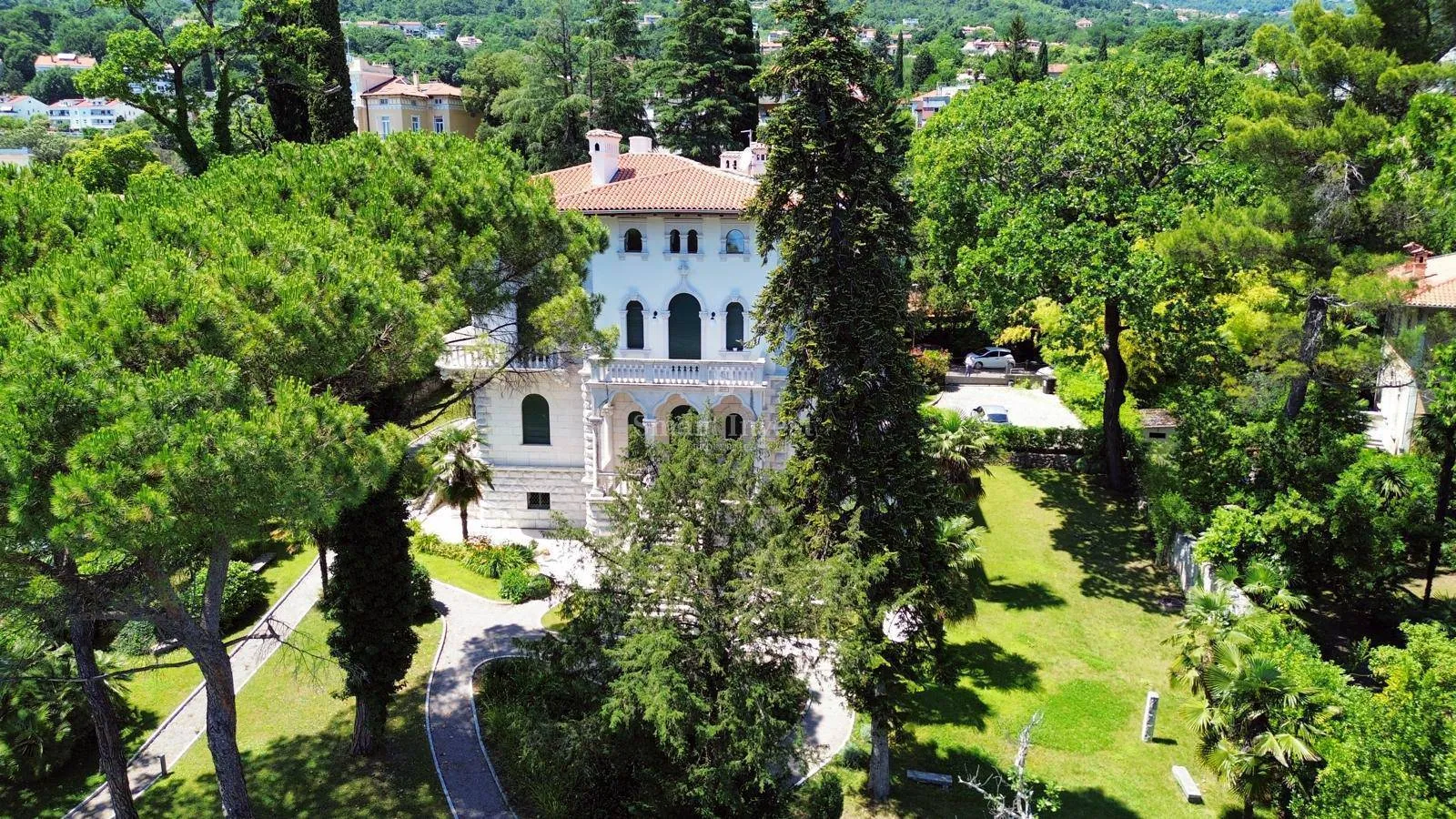 opatija, stara austrougarska vila uz more - slika 18