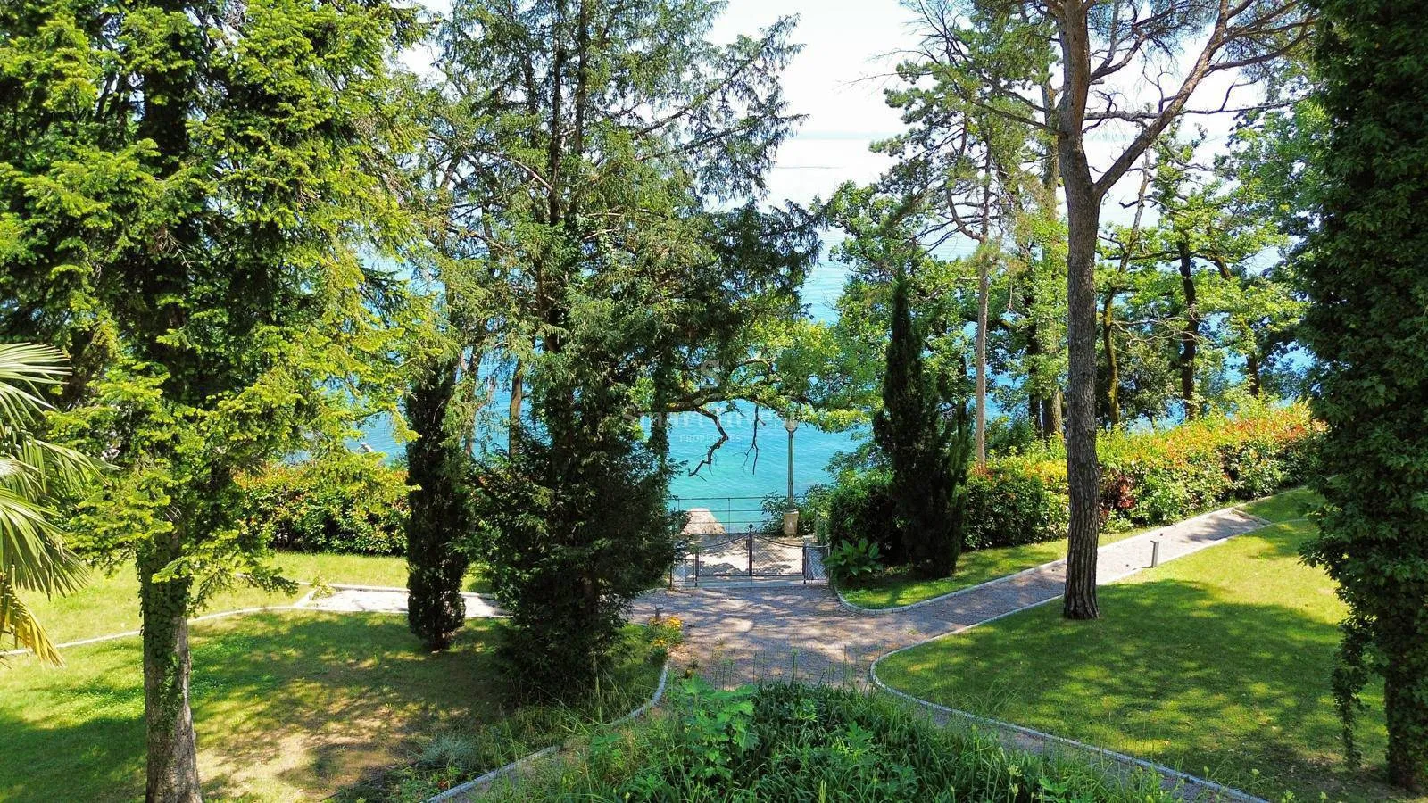opatija, stara austrougarska vila uz more - slika 33