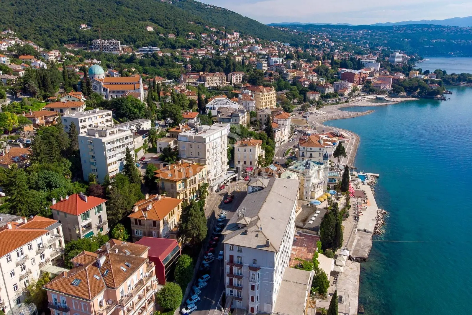 opatija, luksuzan stan od 80 m2 u stoljetnoj vili! - slika 25
