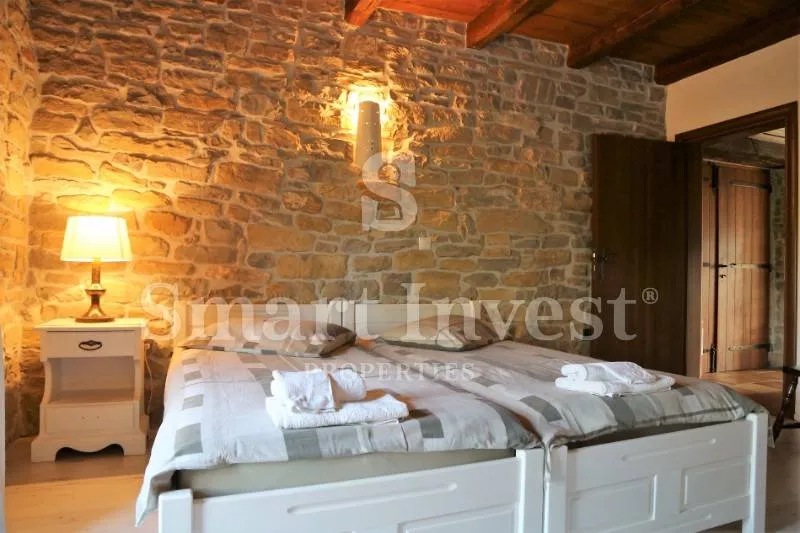 motovun, ekološko imanje s izvorom vode, bazenom, maslinikom i voćnjakom - slika 35
