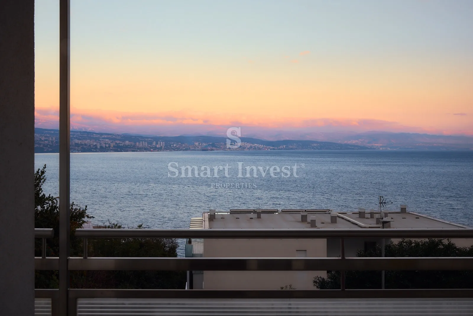 opatija, stan 2s+db s pogledom na more i garažom - slika 16