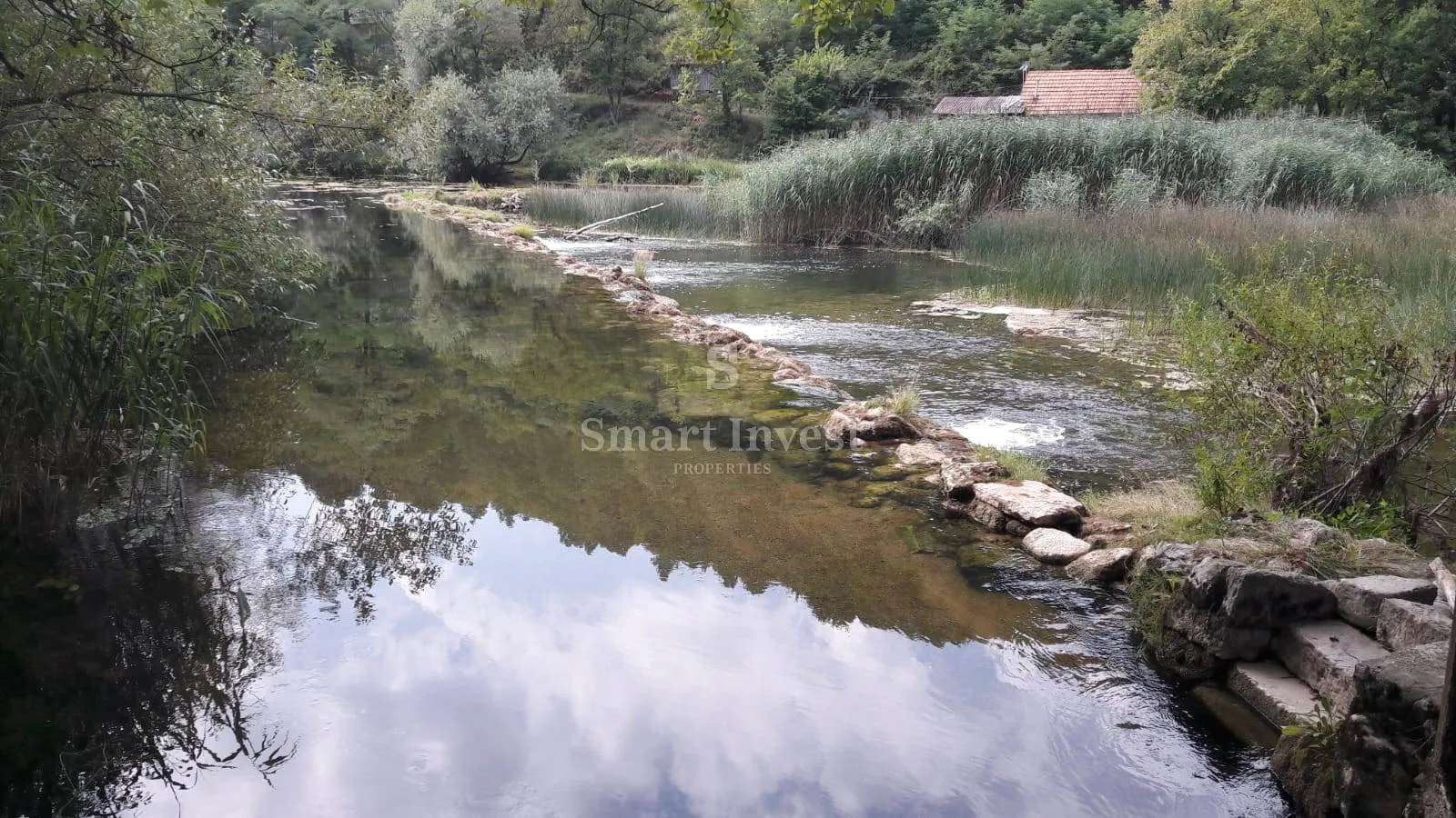 slunj - plitvice, mlin i 5 objekata na korani, 20000 m2! prilika! - slika 2