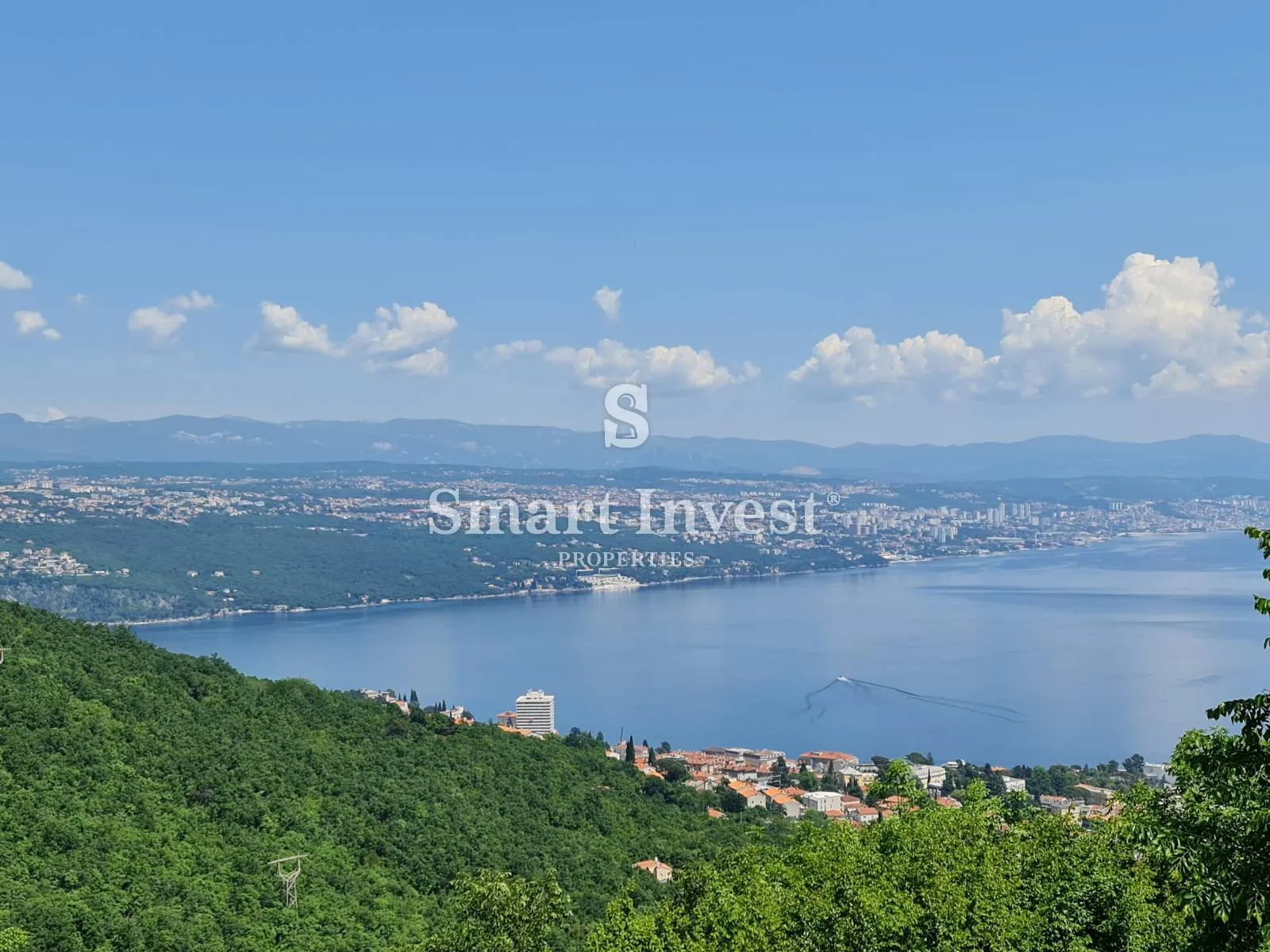 OPATIJA, građevinski teren 7553m2 s panoramskim pogledom na Opatiju