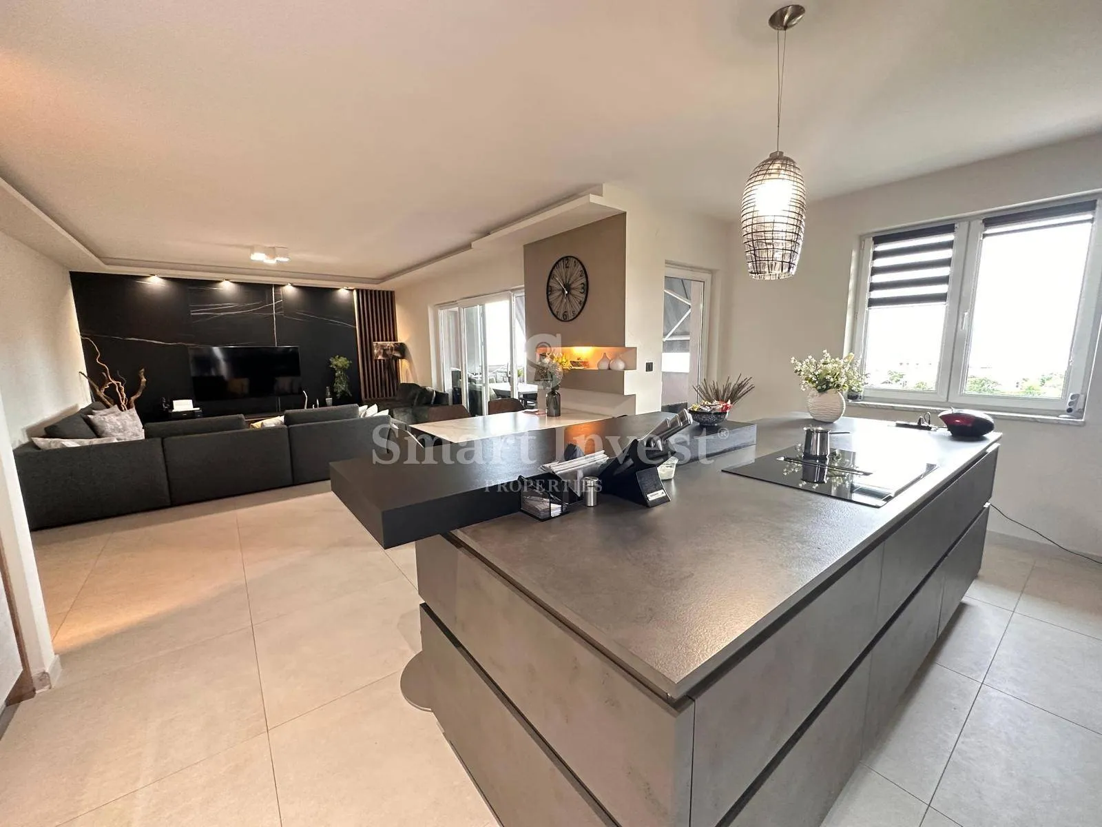 HOSTI, luksuzan stan od 217 m2 - Rijeka