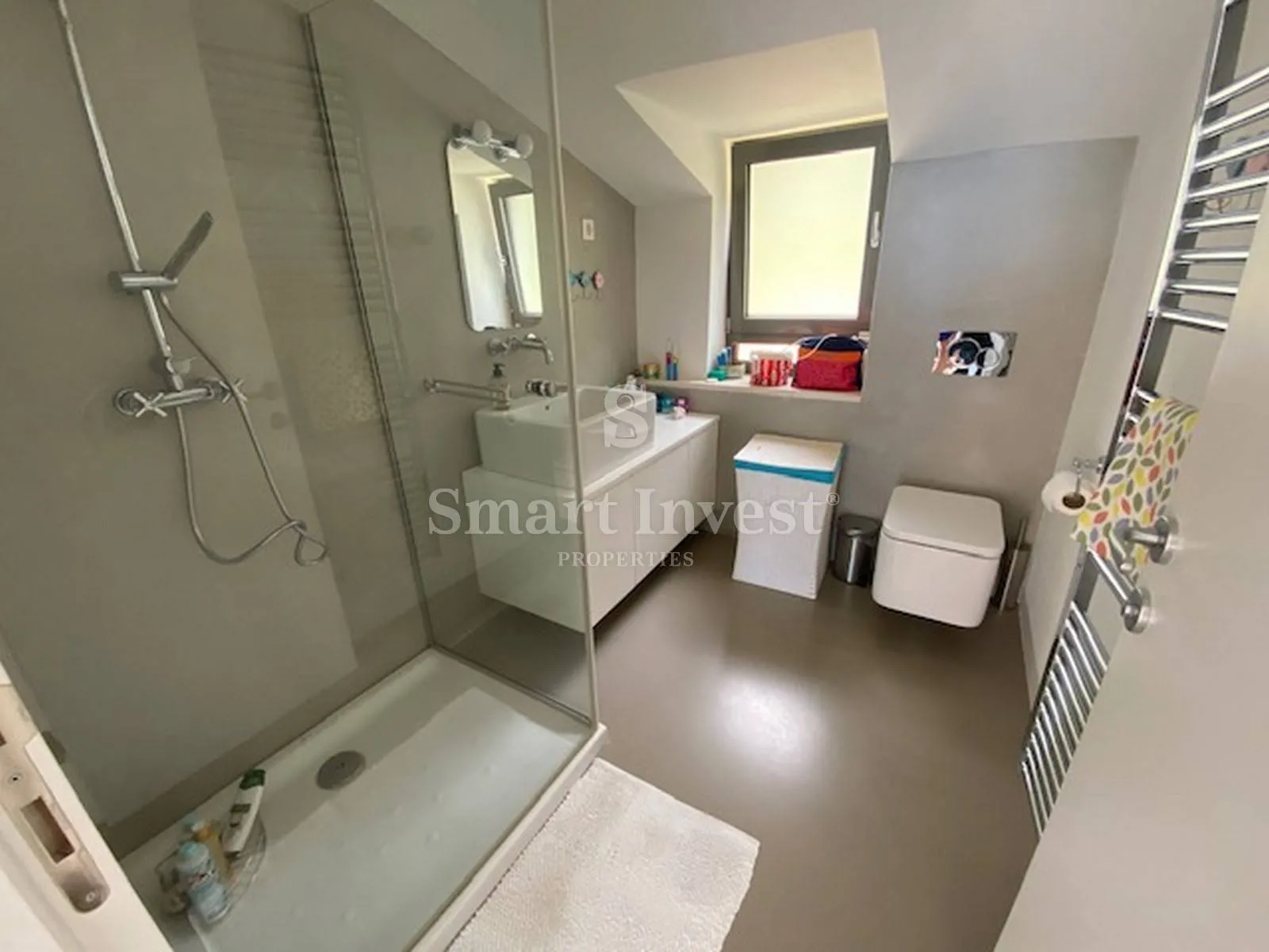 ičići - poljane, kuća površine 500 m2 - slika 17