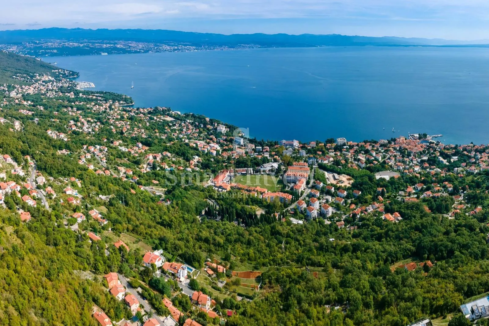 lovran, građevinsko zemljište s dozvolama za gradnju 6 vila pogled more - slika 6