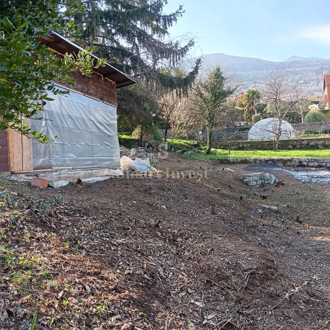 poljane, građevinsko zemljište od 1400 m2 - slika 15