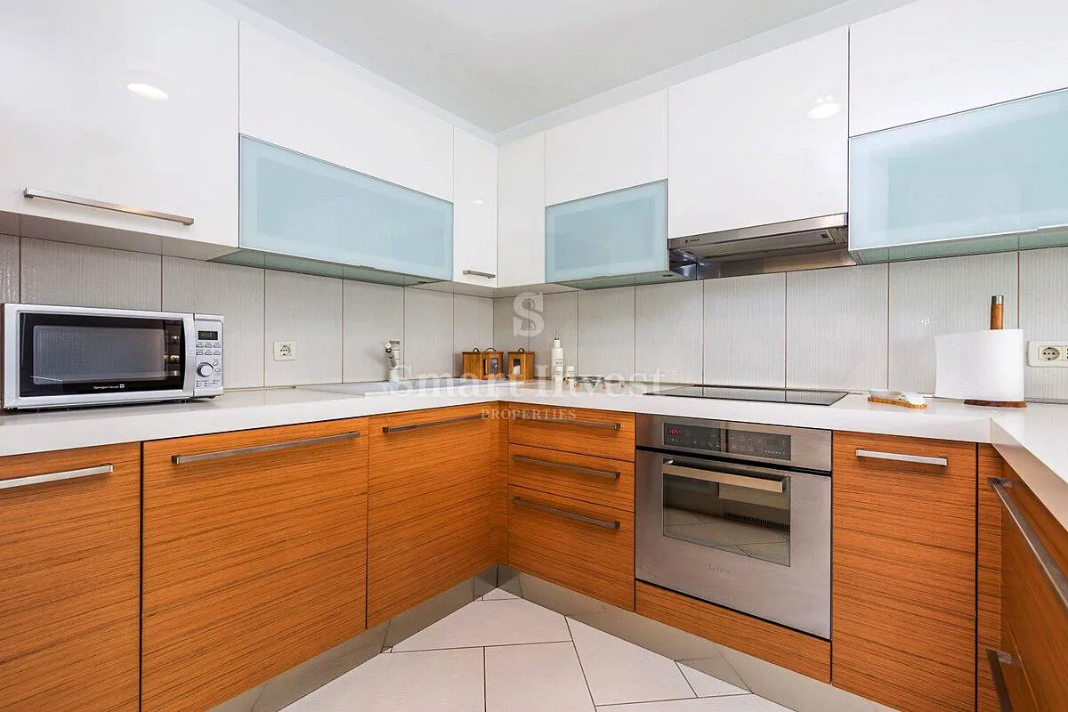 opatija, luksuzan penthouse drugi red do mora, s okućnicom - slika 17