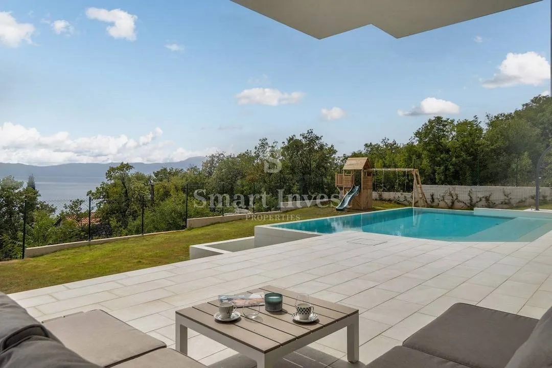 kostrena - predivna moderna vila s panoramskim pogledom - slika 28