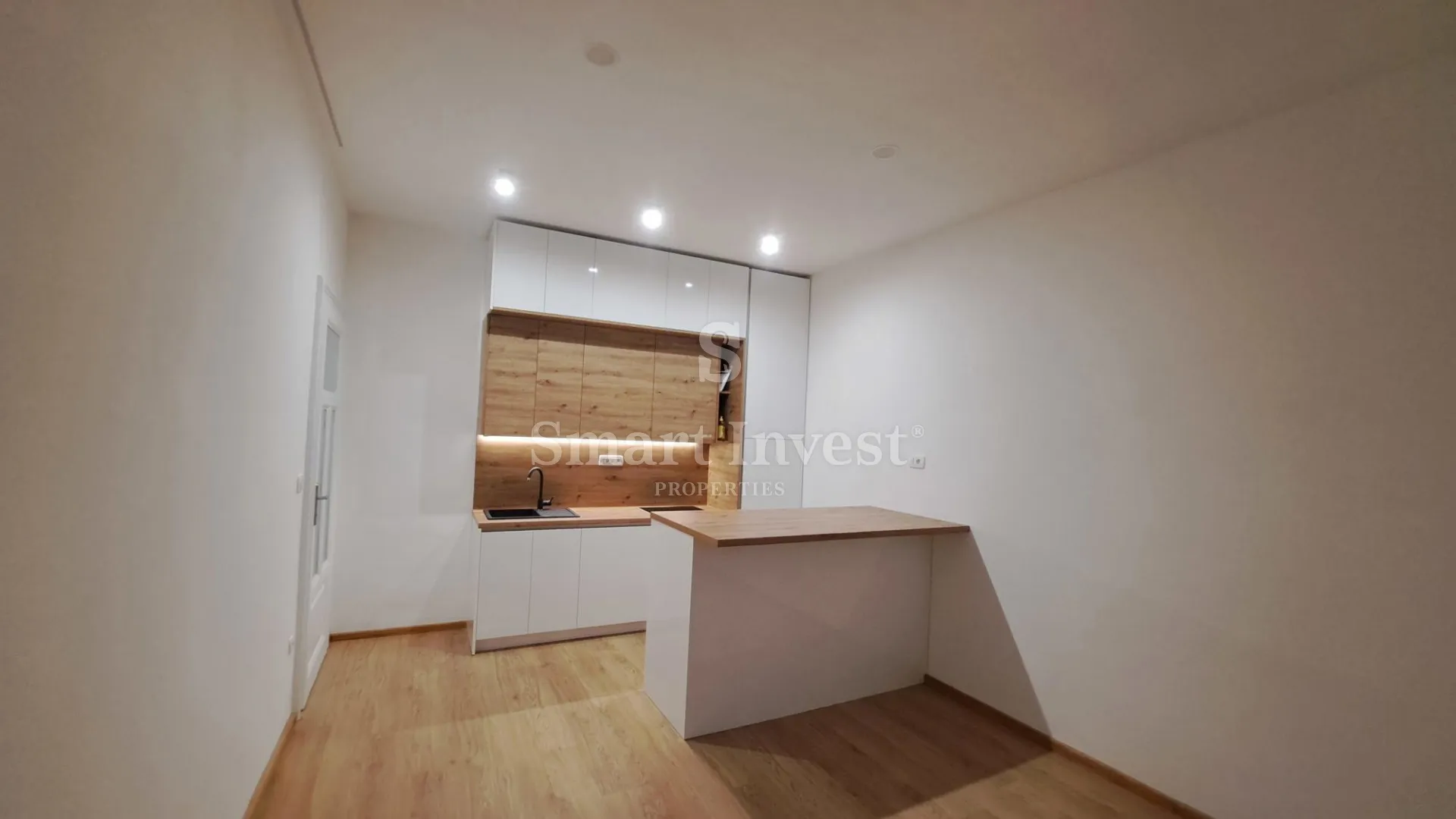 potok, novoadaptiran stan, 2 stambene jedinice, balkon - slika 7