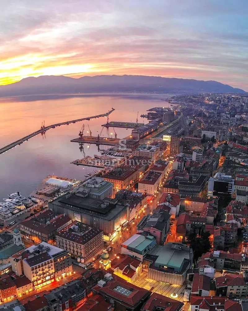 rijeka - centar, jedinstveni stan na top lokaciji *ekskluzivno samo kod nas* - slika 26