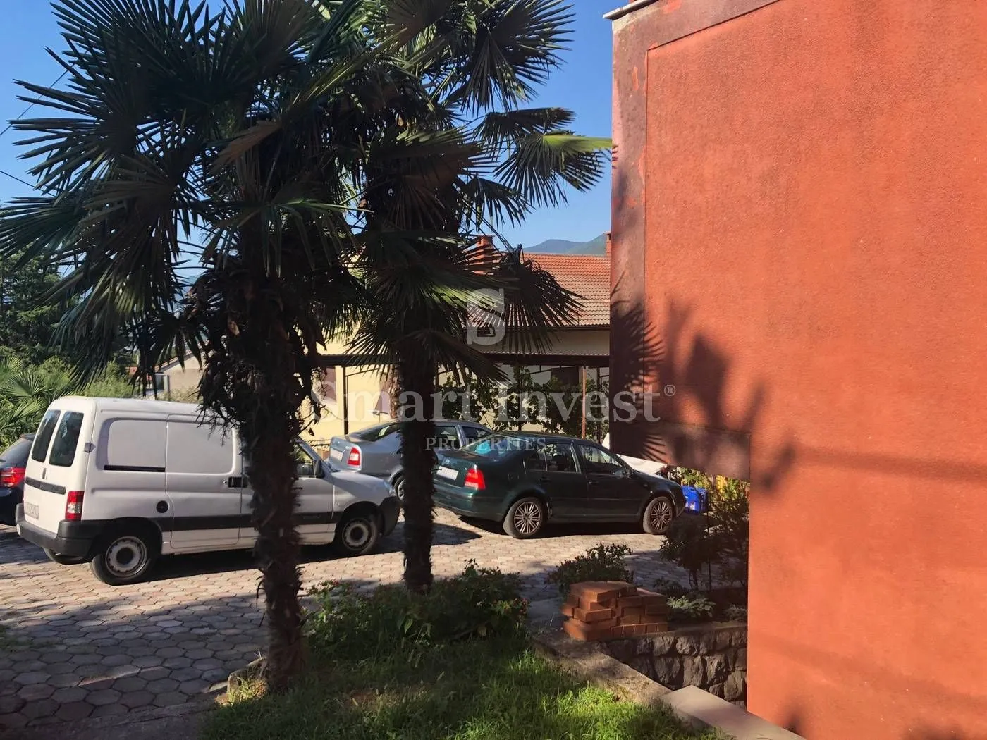 matulji, kuća površine 400 m2s velikom okućnicom i pogledom na more! - slika 12