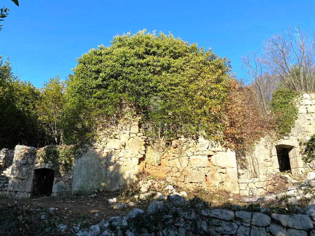 opatijska rivijera, teren od 3.282 m2 sa 7 starina i projektom, pogled na more - slika 25