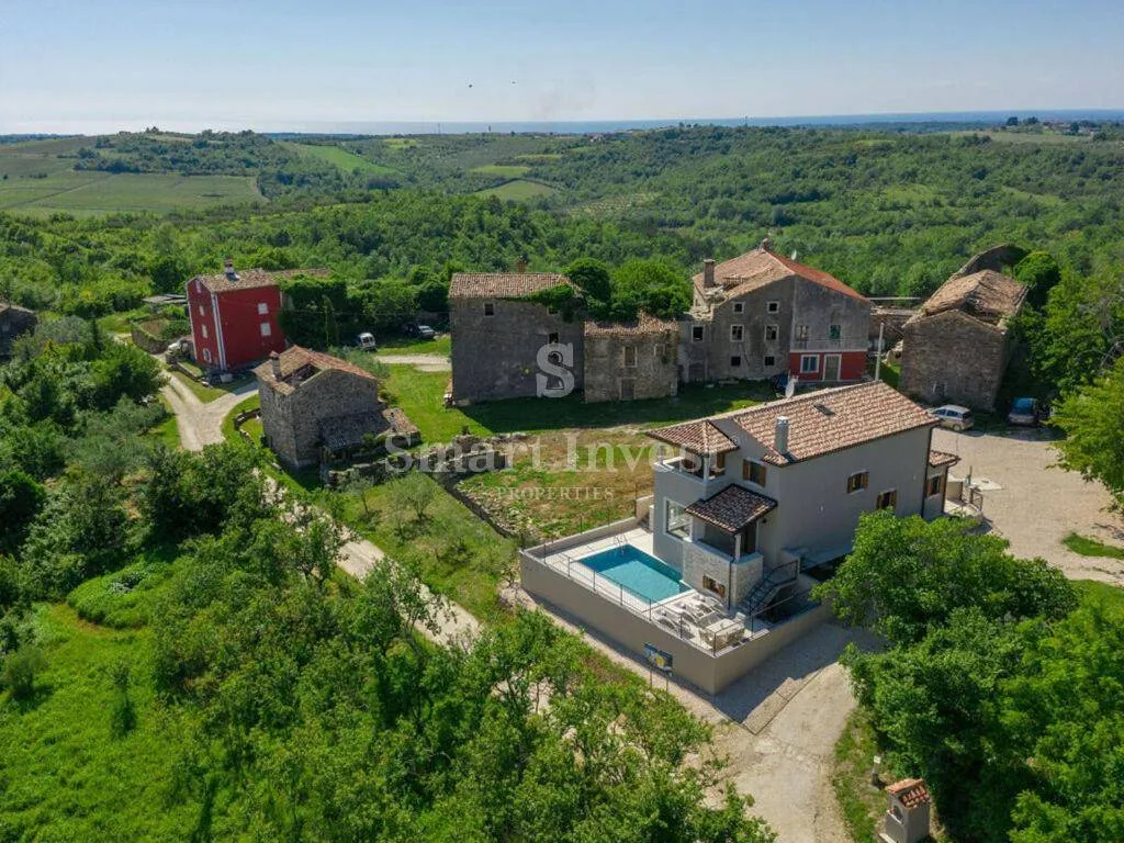buje, kamena villa s bazenom i pogledom na more - slika 39