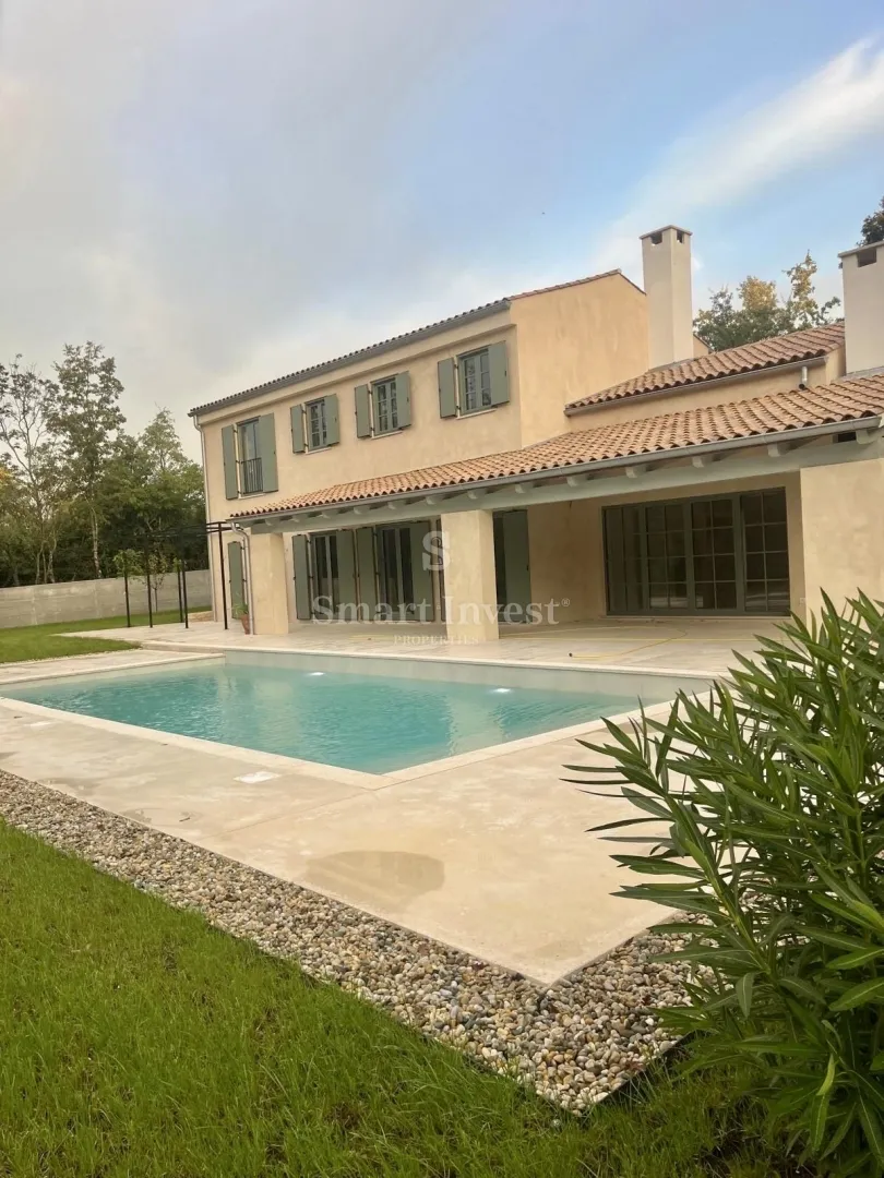ISTRA - GRAČIŠĆE, nova vila s bazenom usred netaknute prirode