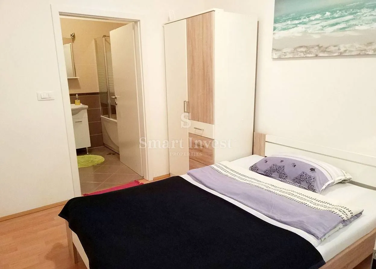 martinkovac, prekrasno uređen stan od 104 m2 s 2 terase, pogledom na more i parkingom - slika 6
