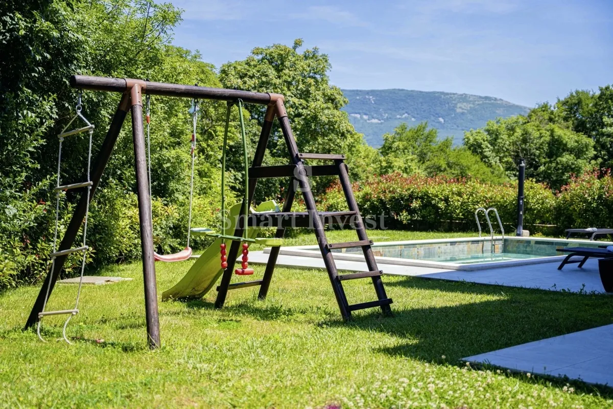 labin - rabac, nova moderna vila s bazenom 7 km od mora - slika 58
