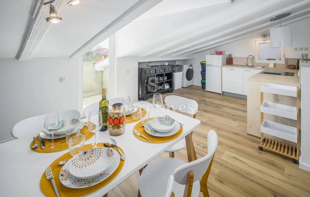 poreč, postrana kuća sa 3 apartmana i bazenom, 4 km od mora - slika 39