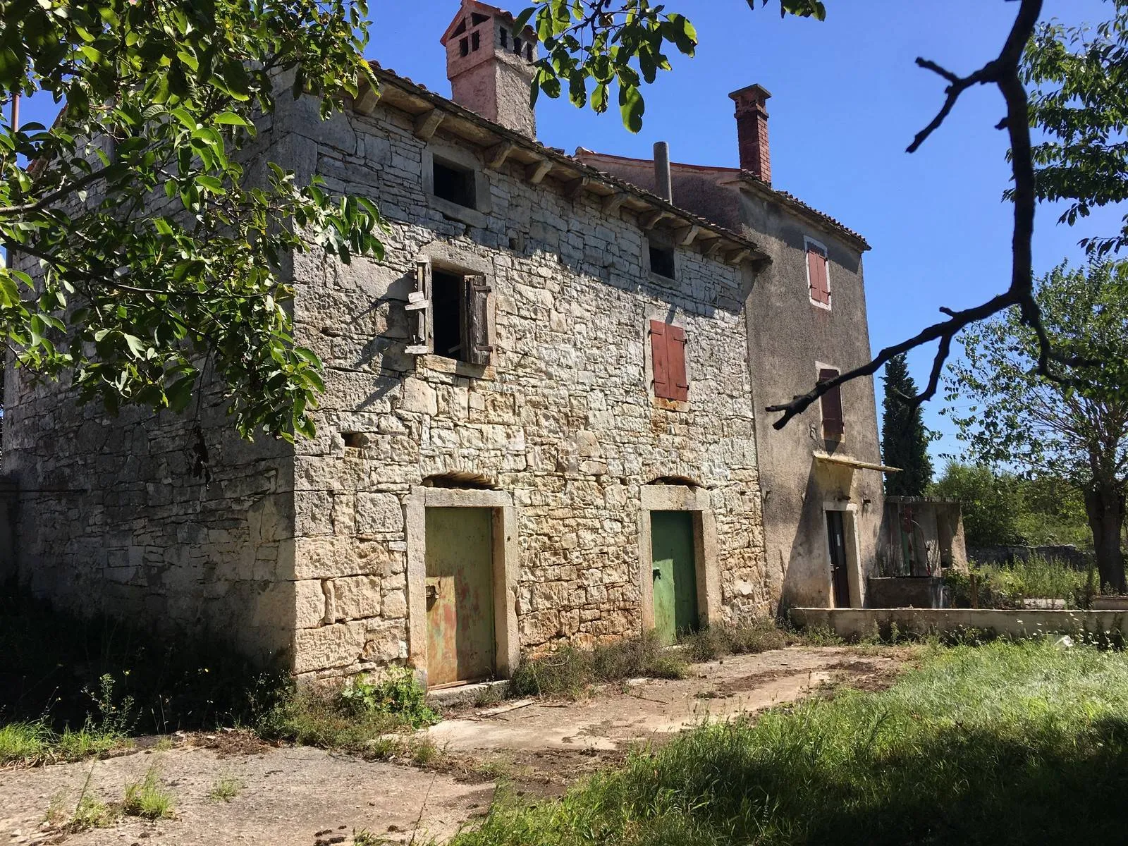 kanfanar, starina na zemljištu od 6166 m2 - slika 25