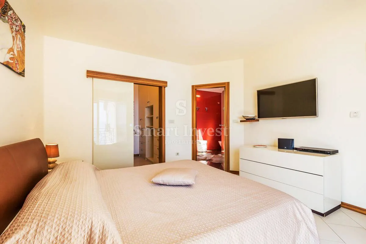 opatija, luksuzan penthouse drugi red do mora, s okućnicom - slika 21