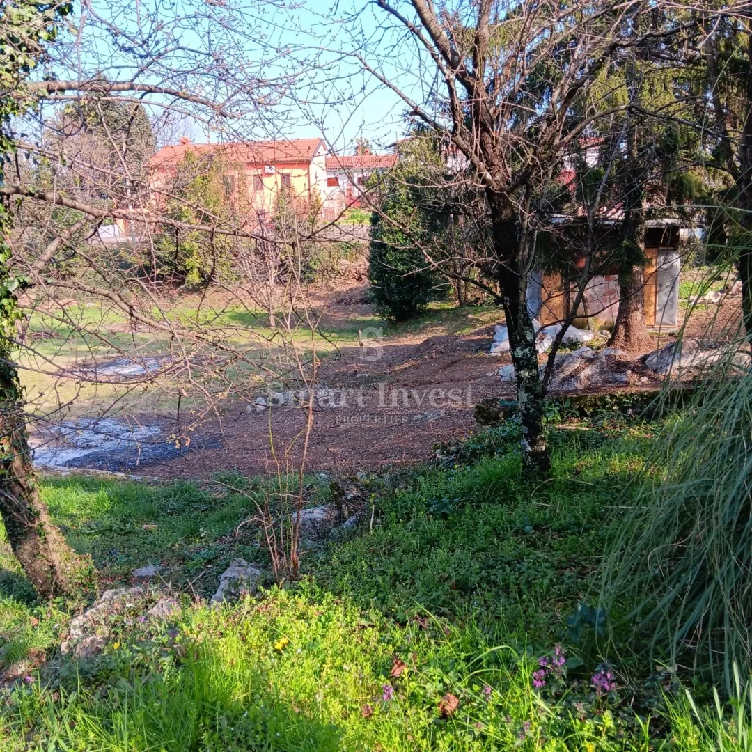 poljane, građevinsko zemljište od 1400 m2 - slika 10
