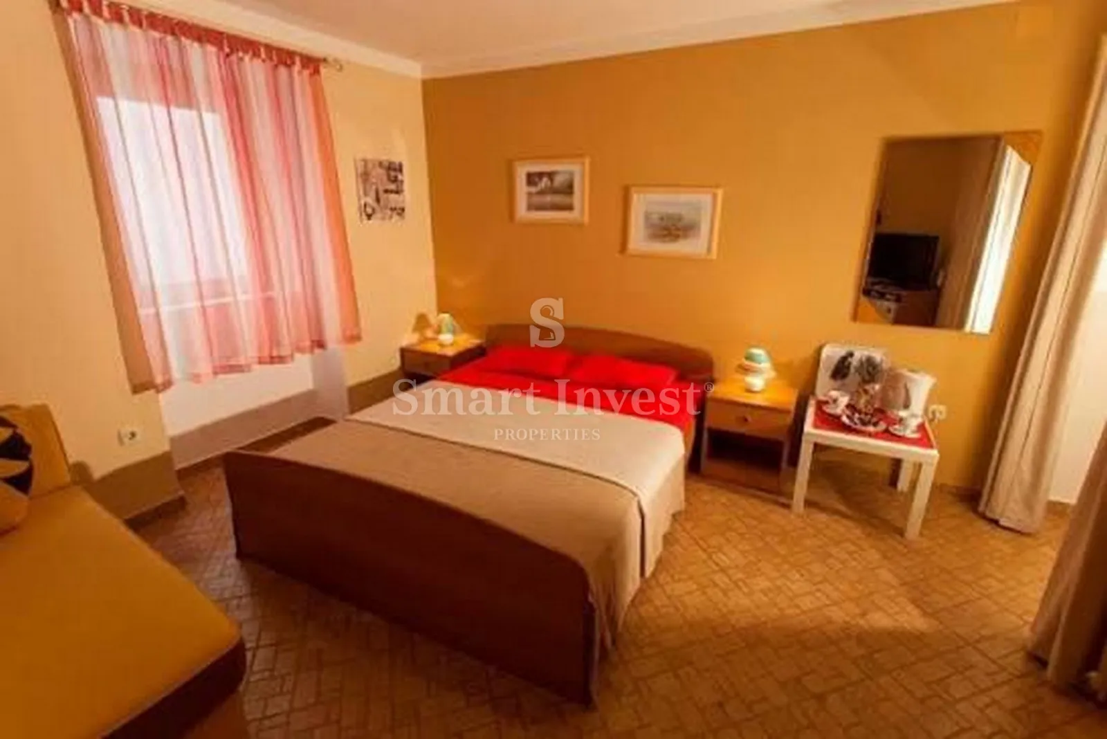 cres, kuća s apartmanima i restoranom - slika 35