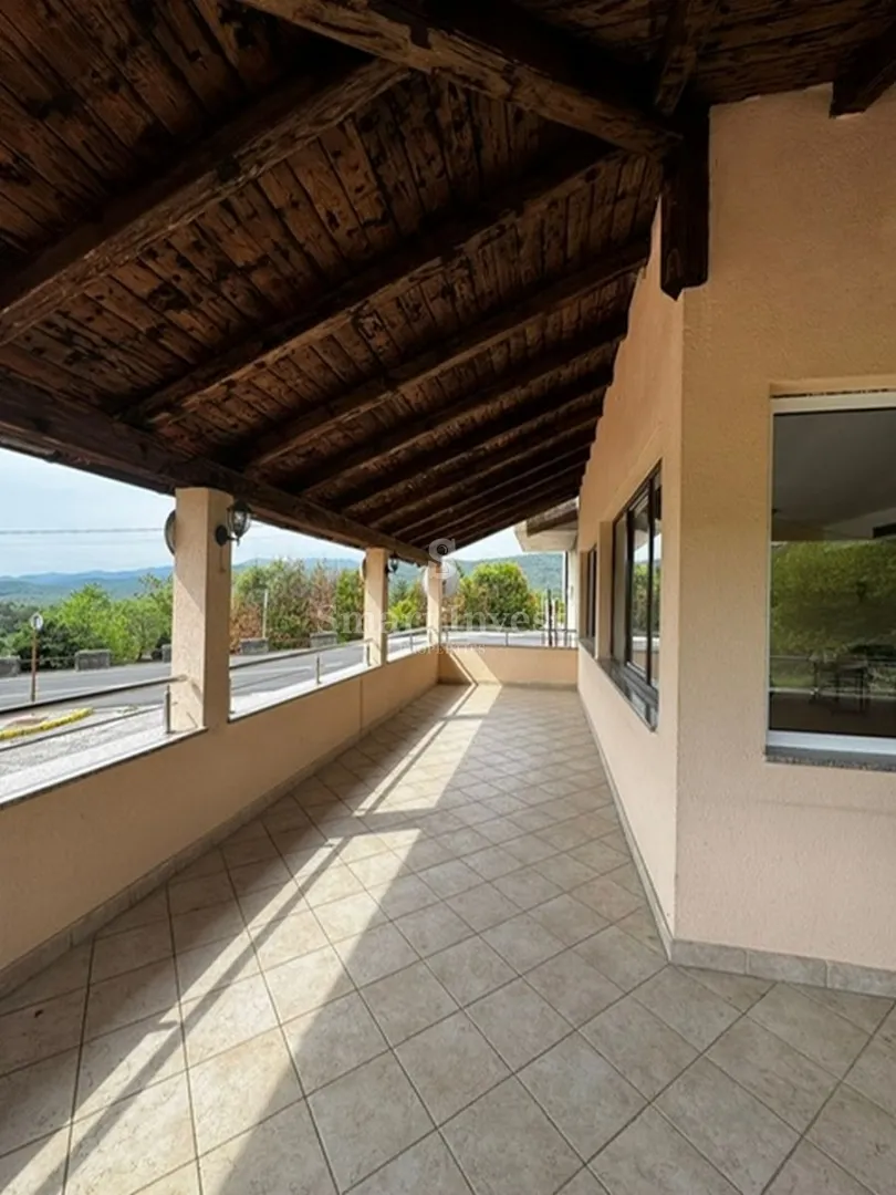 šapjane - matulji, kuća sa 2000 m2 parkinga - slika 4