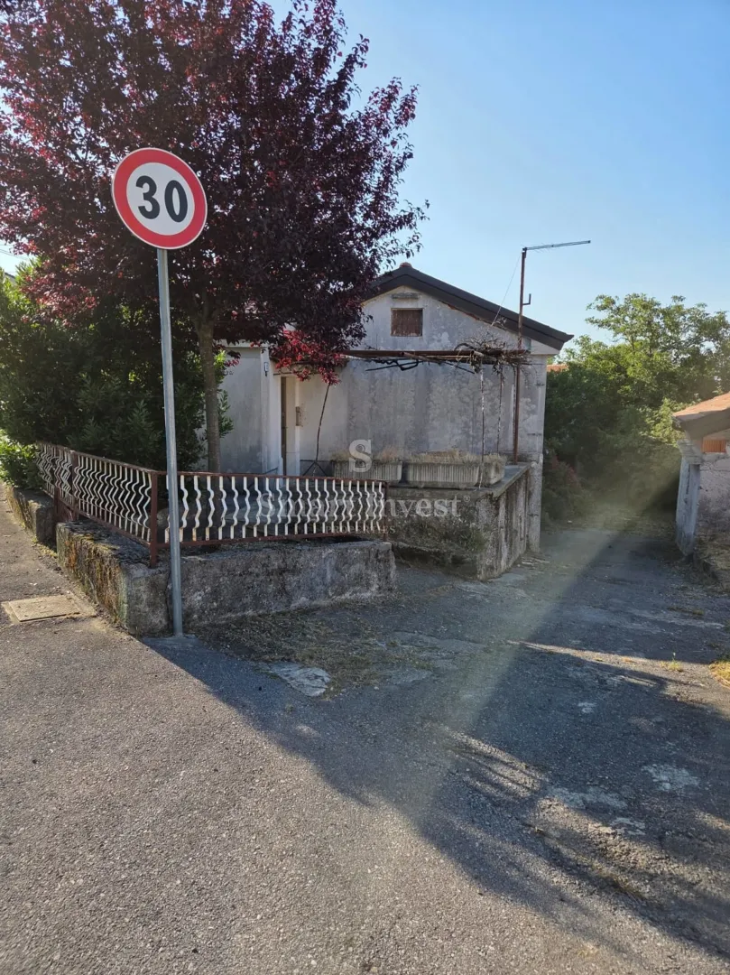 viškovo, starina s okućnicom i pogledom na more - slika 4