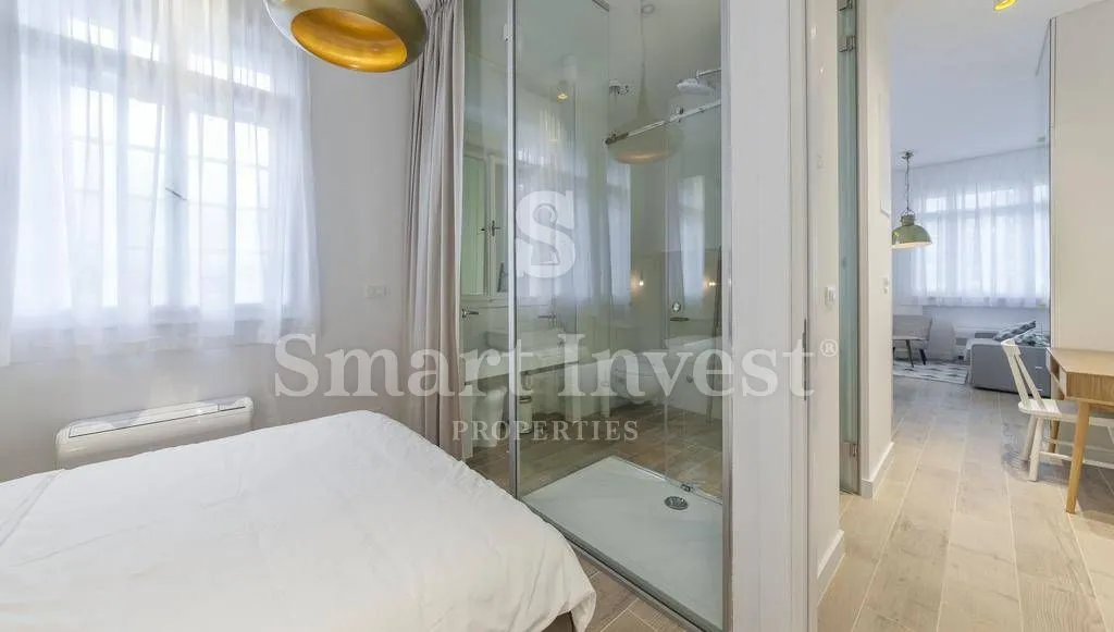opatija - centar, etaža s 5 apartmana, 150 m od mora - slika 19