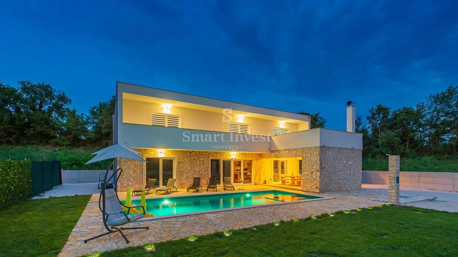 Svetvinčenat - Istra, Kvalitetna Novogradnja S Bazenom, 243 M2