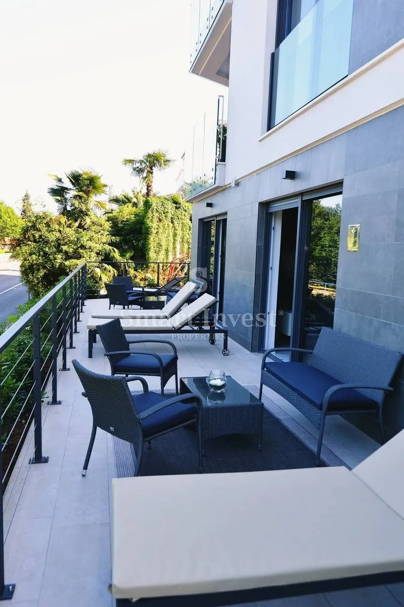 opatija centar, luksuzna vila sa 6 stanova i predivnim pogledom na kvarner - slika 7