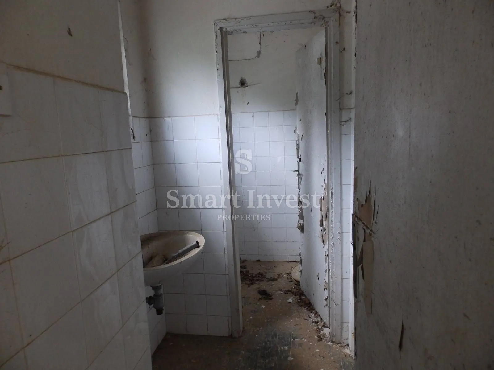 rijeka - centar, prodaje se hala od 10.000 m2 - slika 24