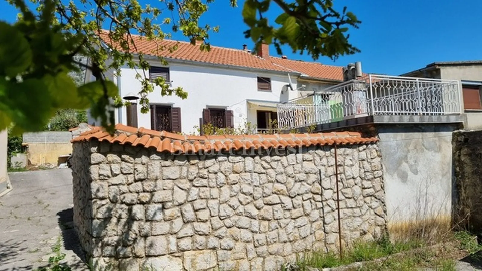 BRIBIR, samostojeća kuća s dva stana - Bribir, Vinodolska općina