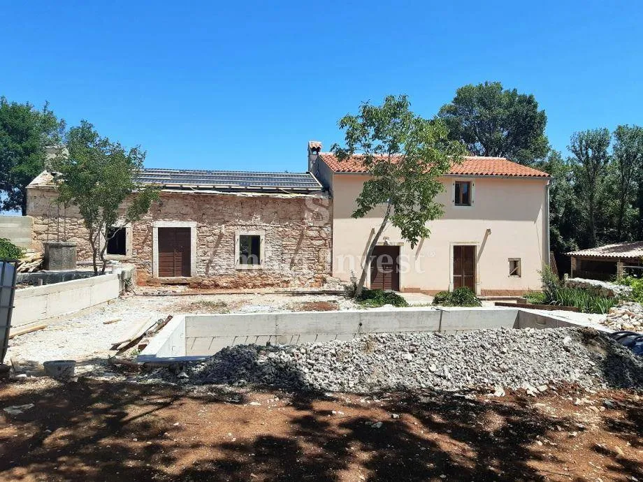 ISTRA - BARBAN, 1,5 km od mora, istarske kuće s bazenom - Rebići, Barban