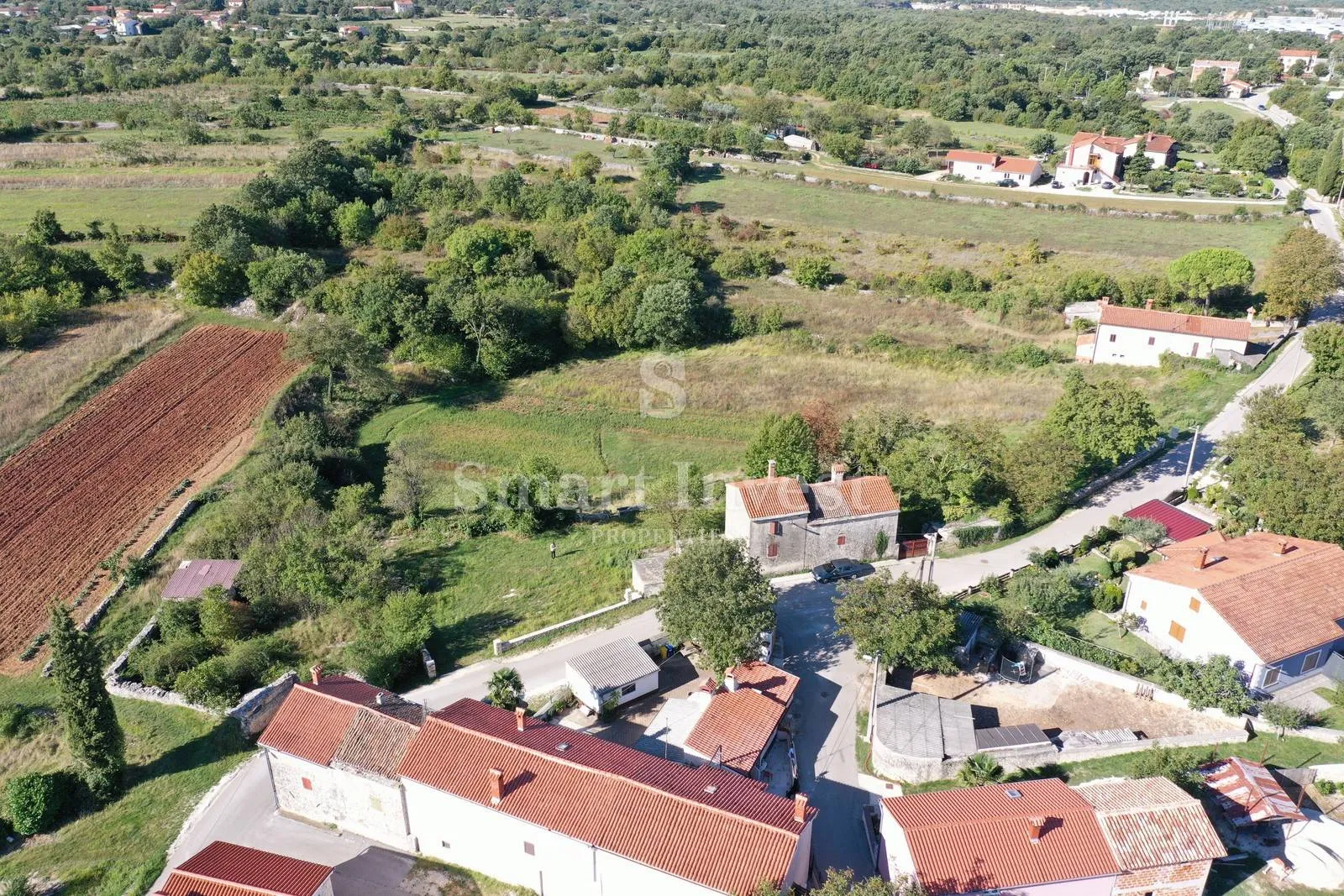 kanfanar, starina na zemljištu od 6166 m2 - slika 28