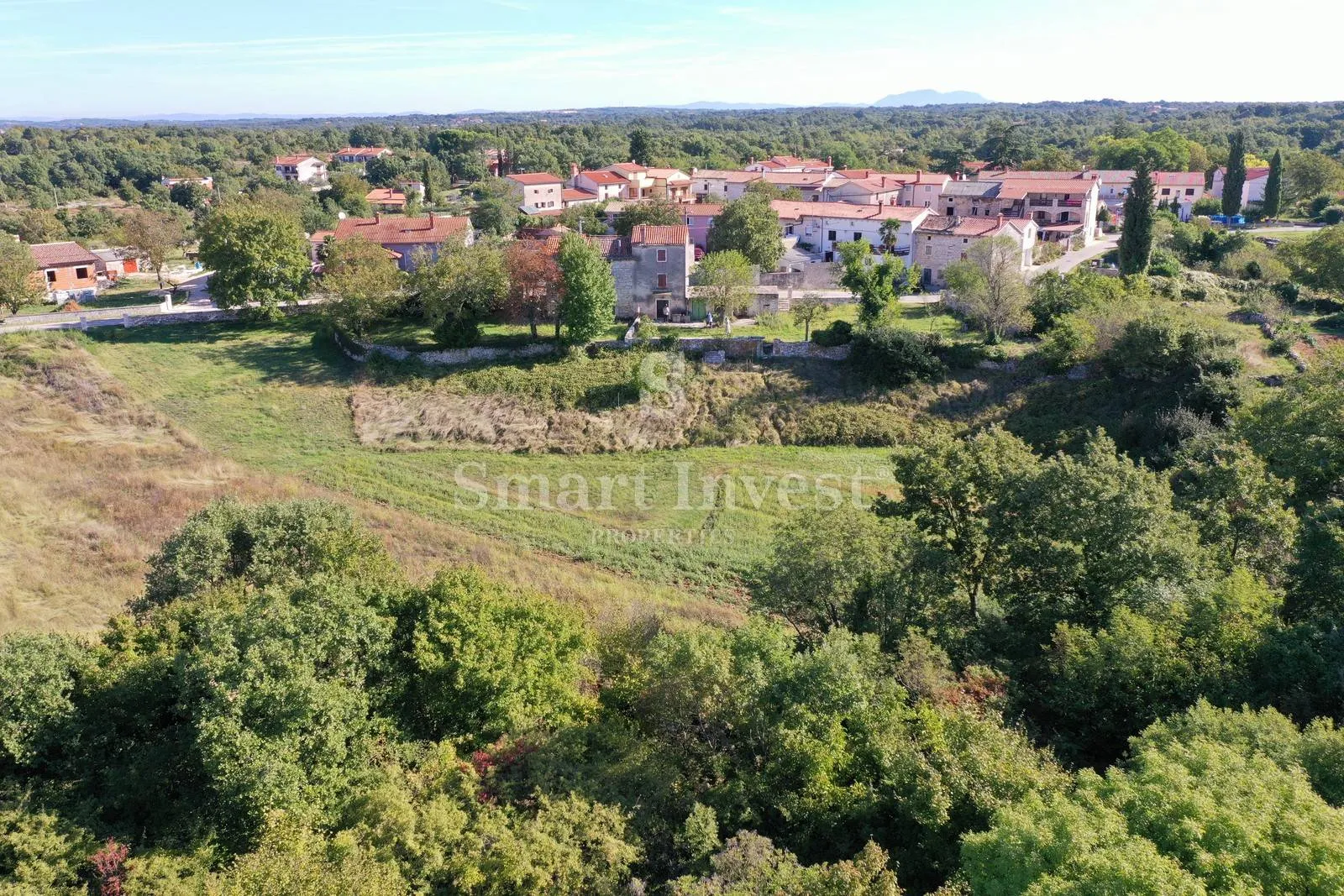 kanfanar, starina na zemljištu od 6166 m2 - slika 2