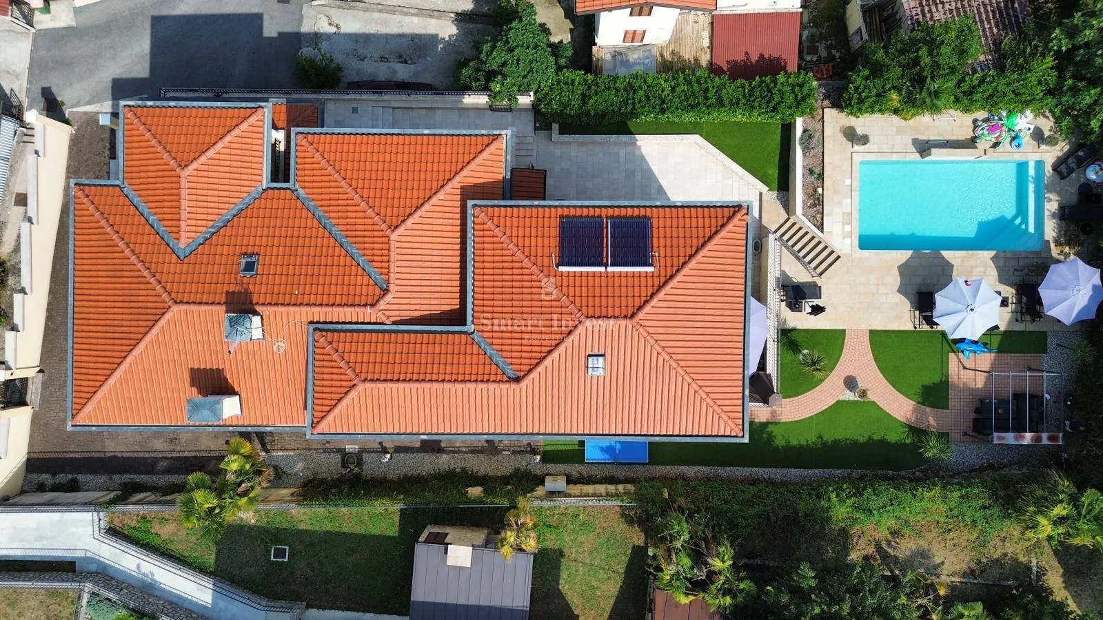 lovran, luksuzni dvoetažni stan s pogledom na more u vili s bazenom - slika 51
